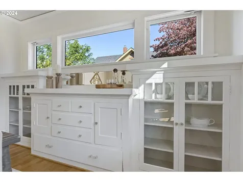 4235 SE 11th Avenue Portland OR 97202