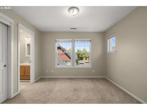 7039 Ne Rocky Brook Street Hillsboro OR 97124