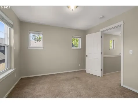7039 Ne Rocky Brook Street Hillsboro OR 97124