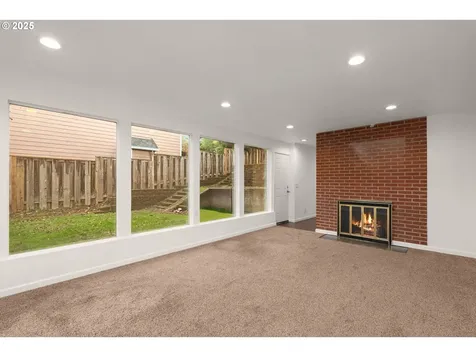 10200 SW 70th Avenue Portland OR 97223