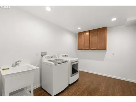 10200 SW 70th Avenue Portland OR 97223