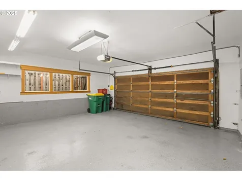 10200 SW 70th Avenue Portland OR 97223