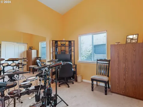 3910 SE 190th Avenue Vancouver WA 98683