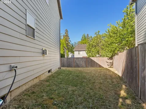 3910 SE 190th Avenue Vancouver WA 98683