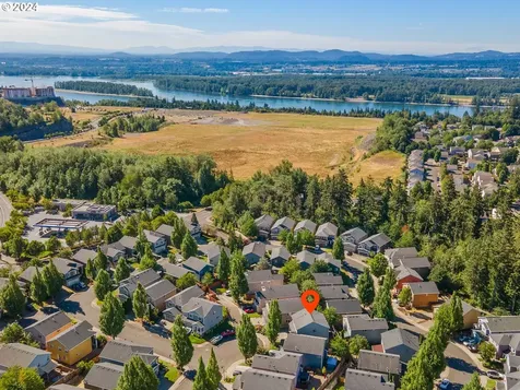 3910 SE 190th Avenue Vancouver WA 98683