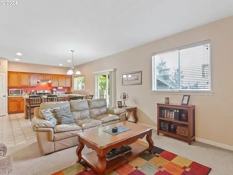 3910 SE 190th Avenue Vancouver WA 98683