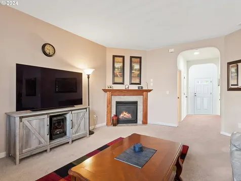 3910 SE 190th Avenue Vancouver WA 98683