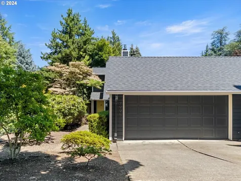 7995 Sw Fanno Creek Drive Portland OR 97224