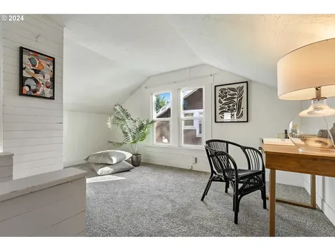 3719 NE Senate Street Portland OR 97232