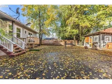 3719 NE Senate Street Portland OR 97232