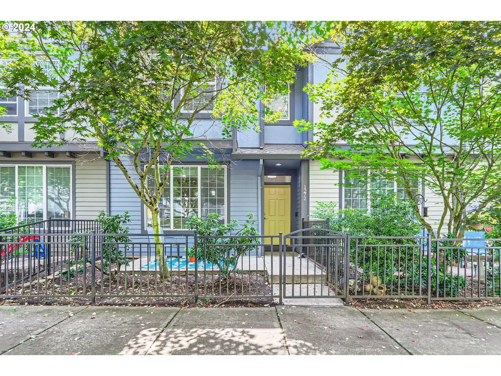 1272 Se Bianca Street Hillsboro OR 97123