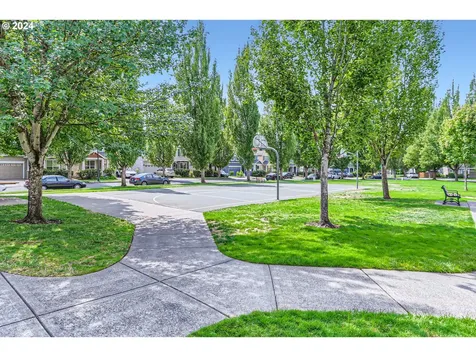 1272 Se Bianca Street Hillsboro OR 97123