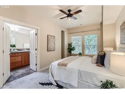 1272 Se Bianca Street Hillsboro OR 97123