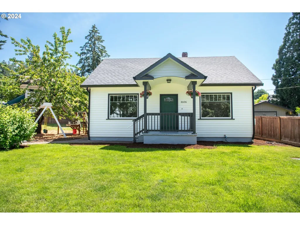 4606 Ne Everett Drive Camas WA 98607