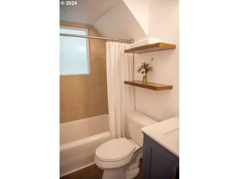 4606 Ne Everett Drive Camas WA 98607