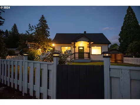 4606 Ne Everett Drive Camas WA 98607