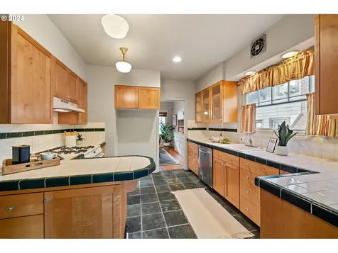 3136 NE 59th Avenue Portland OR 97213