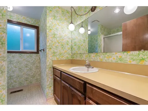 6472 Sandwedge Court NE Keizer OR 97303