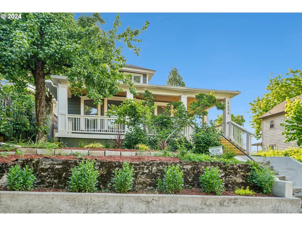 4404 Ne 8th Avenue Portland OR 97211