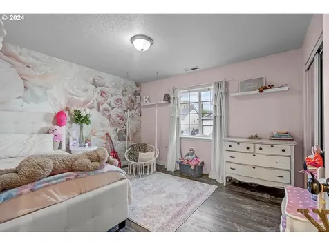 757 Mule Deer Street NW Salem OR 97304