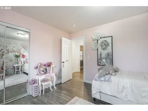 757 Mule Deer Street NW Salem OR 97304