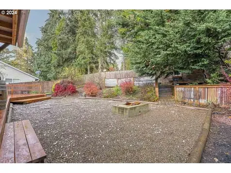 757 Mule Deer Street NW Salem OR 97304