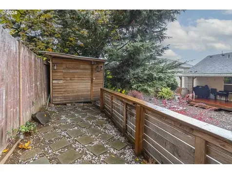 757 Mule Deer Street NW Salem OR 97304