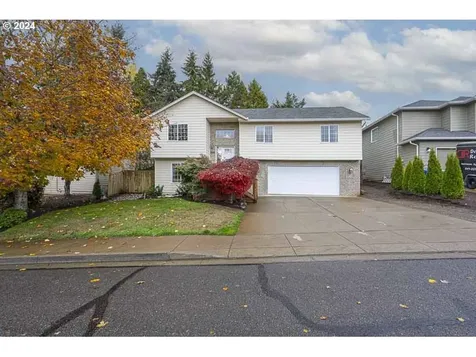 757 Mule Deer Street NW Salem OR 97304