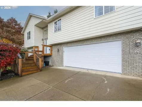 757 Mule Deer Street NW Salem OR 97304