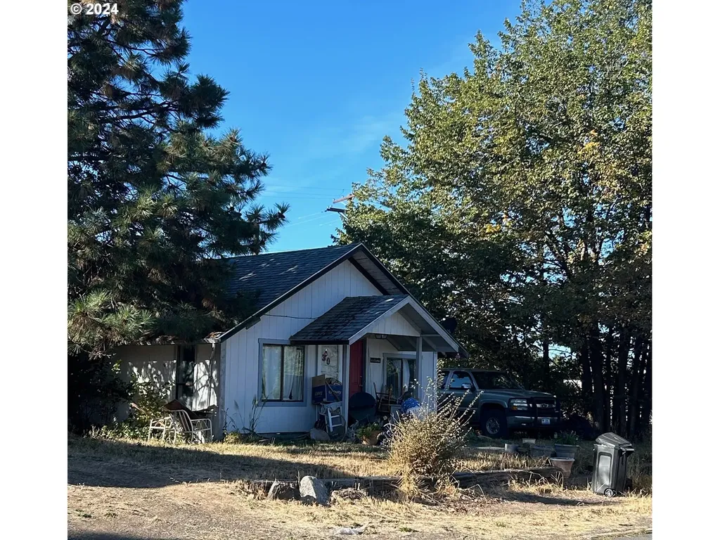 130 W Darland Street Goldendale WA 98620