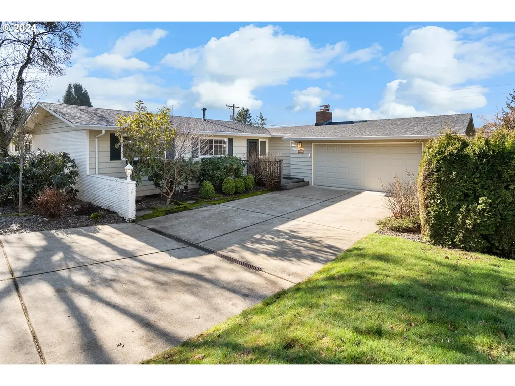 2415 Sw 83rd Avenue Portland OR 97225