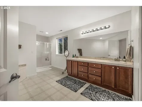 16210 Tracey Lee Court Oregon City OR 97045