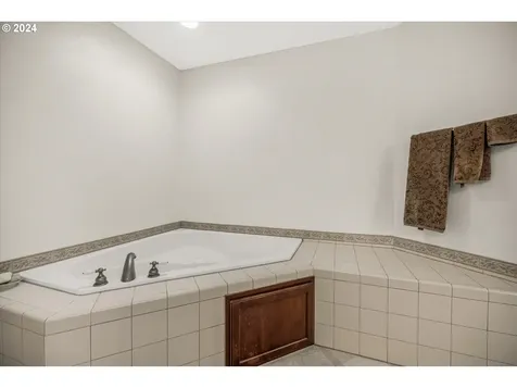 16210 Tracey Lee Court Oregon City OR 97045