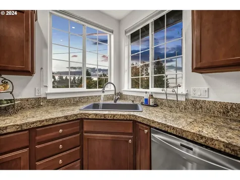 16210 Tracey Lee Court Oregon City OR 97045