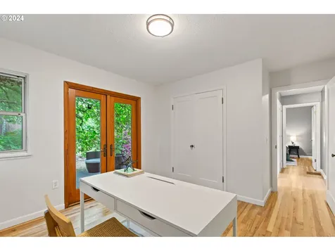 4233 Se Malden Street Portland OR 97206