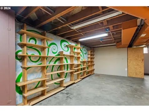 4233 Se Malden Street Portland OR 97206