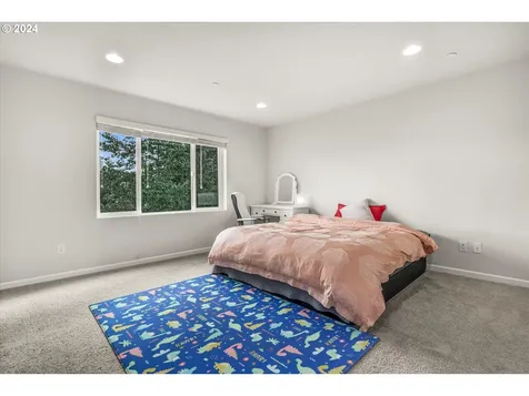 16984 Se Rhododendron Street Happy Valley OR 97086