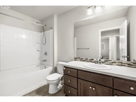 16984 Se Rhododendron Street Happy Valley OR 97086