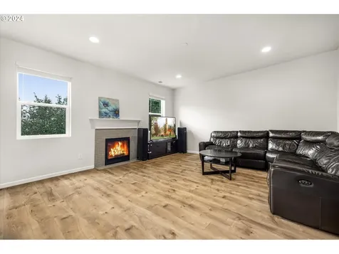 16984 Se Rhododendron Street Happy Valley OR 97086
