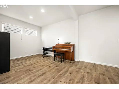 16984 Se Rhododendron Street Happy Valley OR 97086