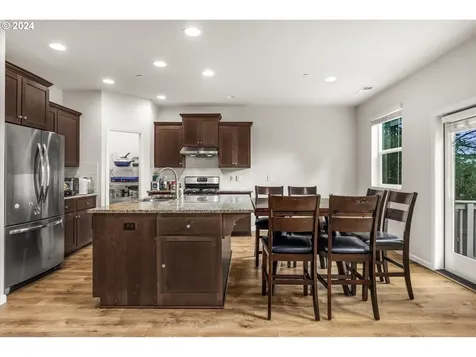 16984 Se Rhododendron Street Happy Valley OR 97086