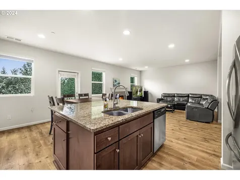 16984 Se Rhododendron Street Happy Valley OR 97086