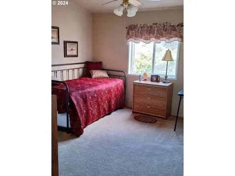 748 Nw Sherman Street Sheridan OR 97378