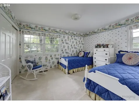 5710 Sw 88th Avenue Portland OR 97225