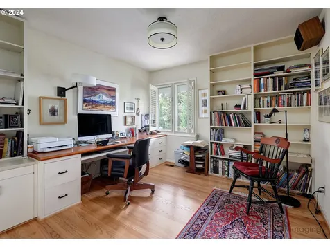 5710 Sw 88th Avenue Portland OR 97225