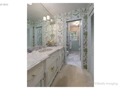 5710 Sw 88th Avenue Portland OR 97225