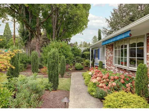 5710 Sw 88th Avenue Portland OR 97225