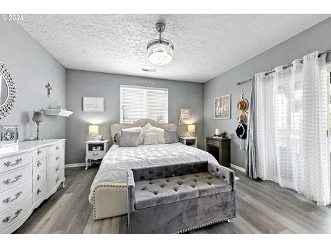 532 S 48th Place Springfield OR 97478