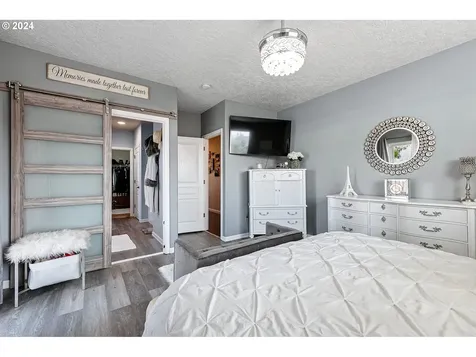 532 S 48th Place Springfield OR 97478