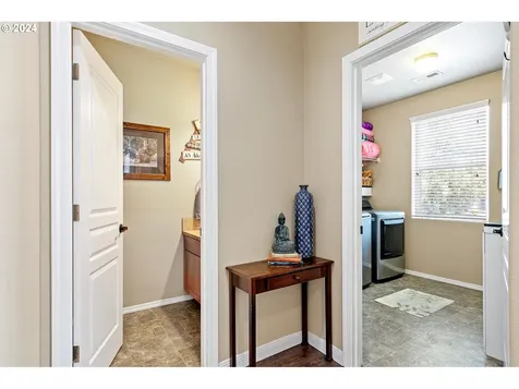 532 S 48th Place Springfield OR 97478